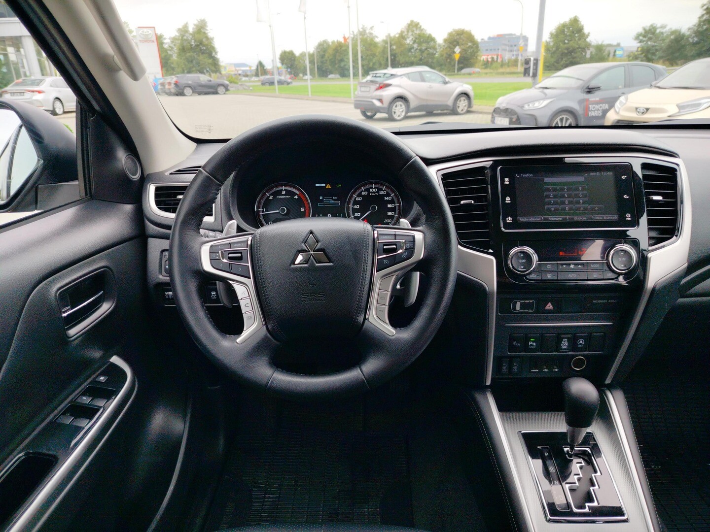 Mitsubishi L200