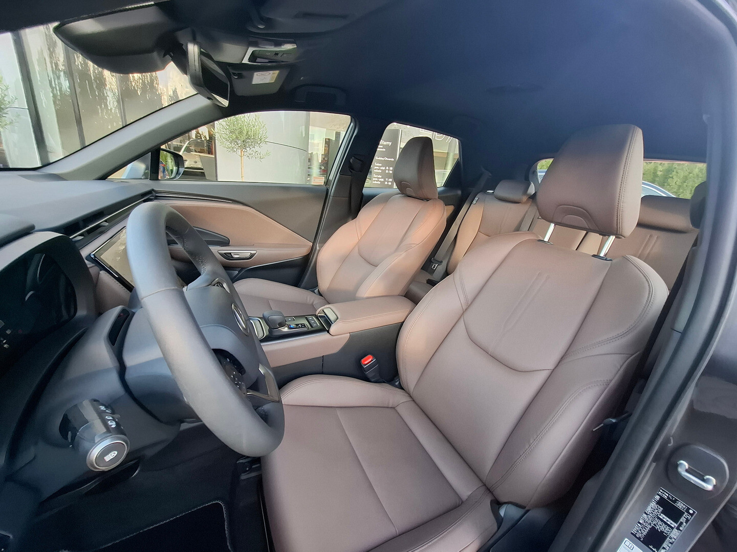 Lexus LBX