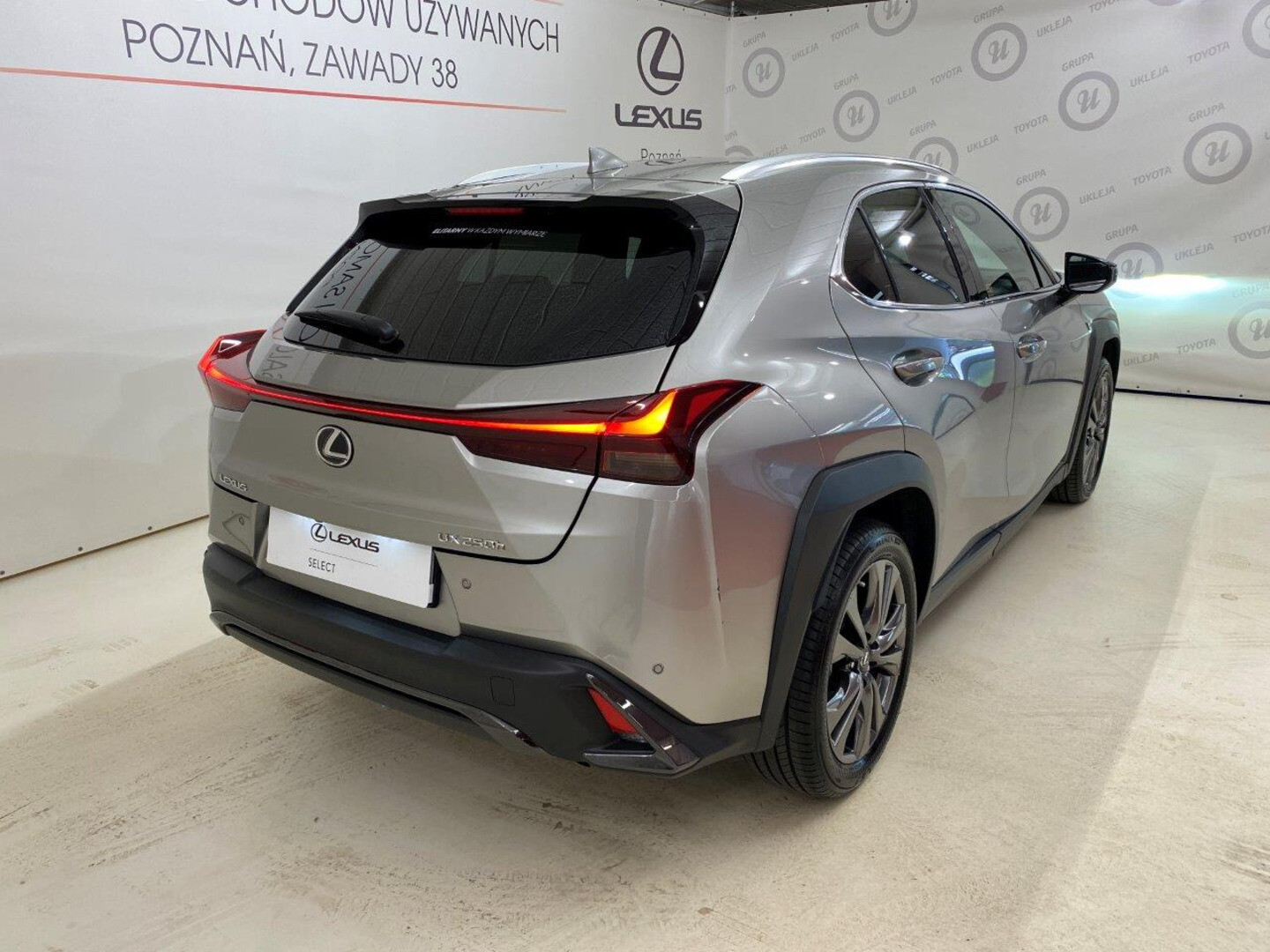 Lexus UX