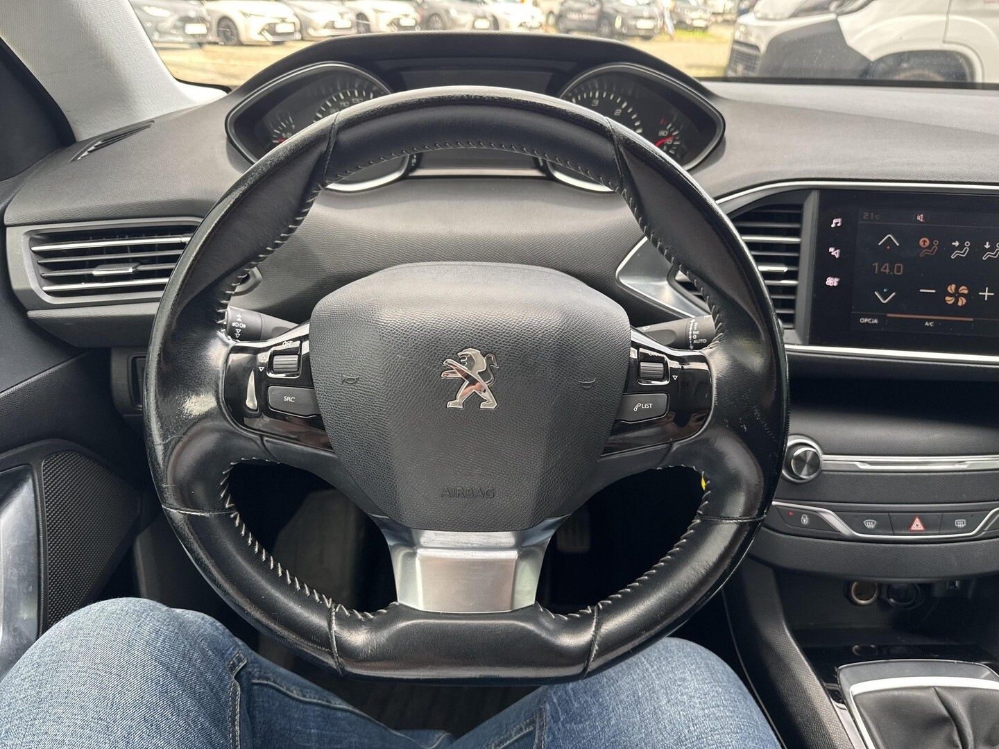 Peugeot 308
